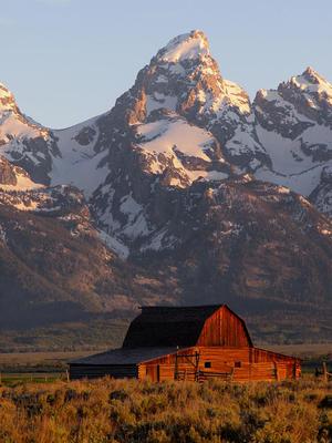 Mormon Row Barn - Grand Teton NP #Mormon Row Barn